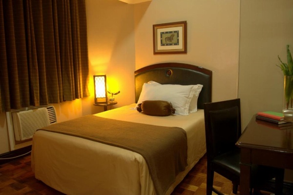 Prince Plaza Ii Condotel image 18